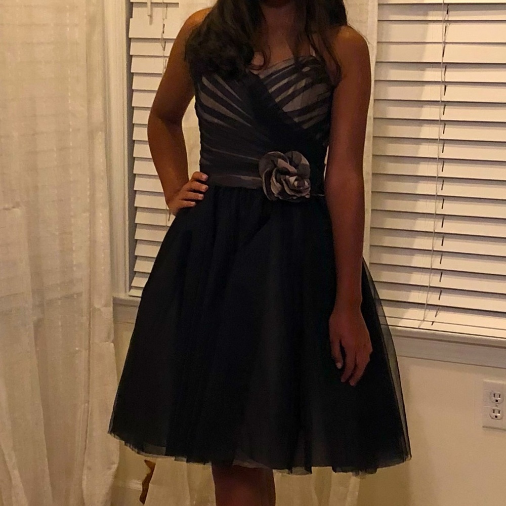 Cute and elegant cocktail dress.